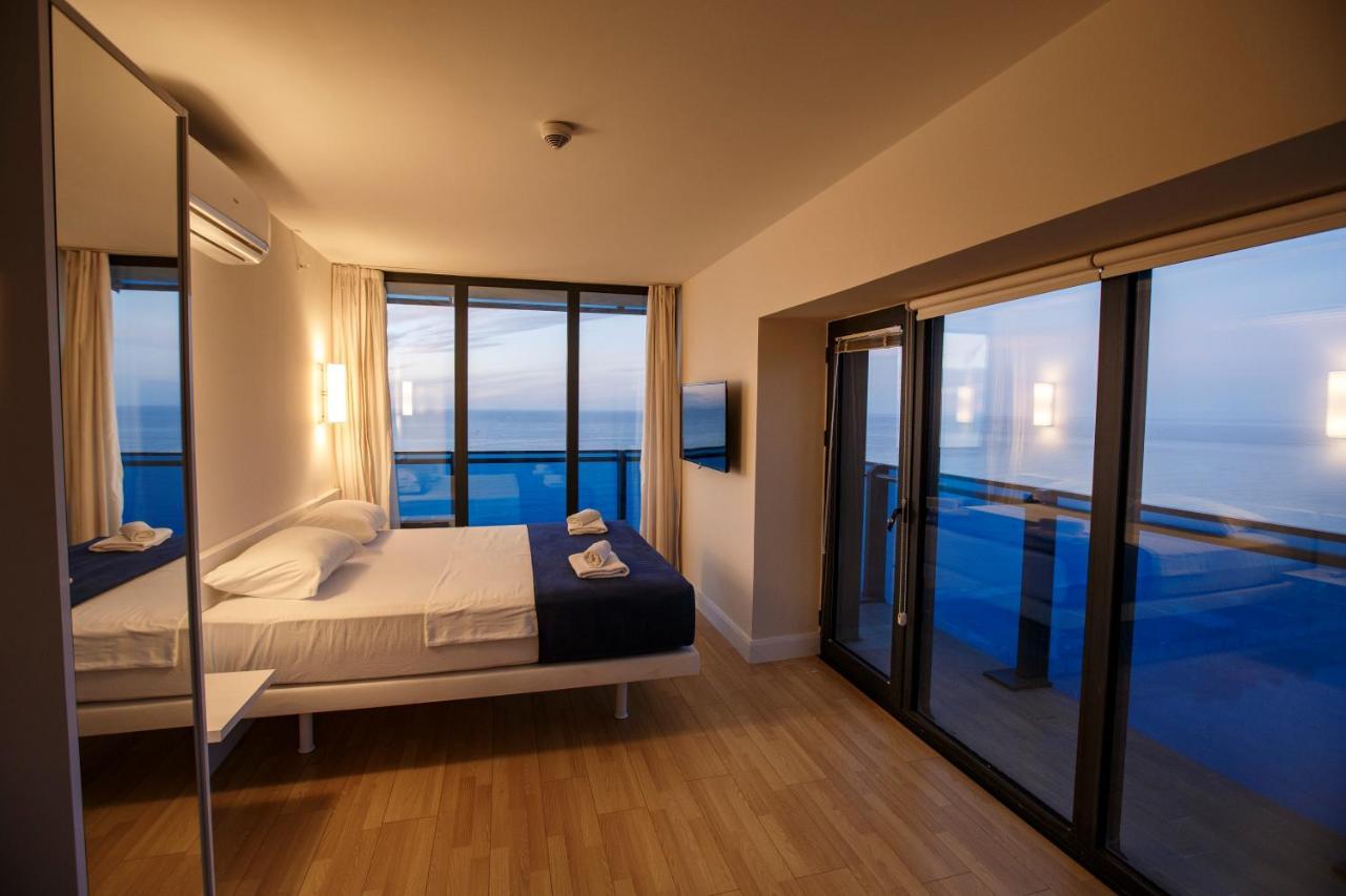 Orbi City Luxury Suite บาทูมิ ภายนอก รูปภาพ