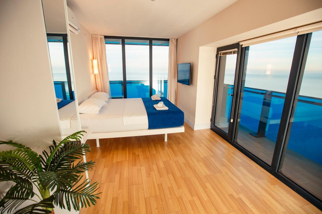 Orbi City Luxury Suite บาทูมิ ภายนอก รูปภาพ