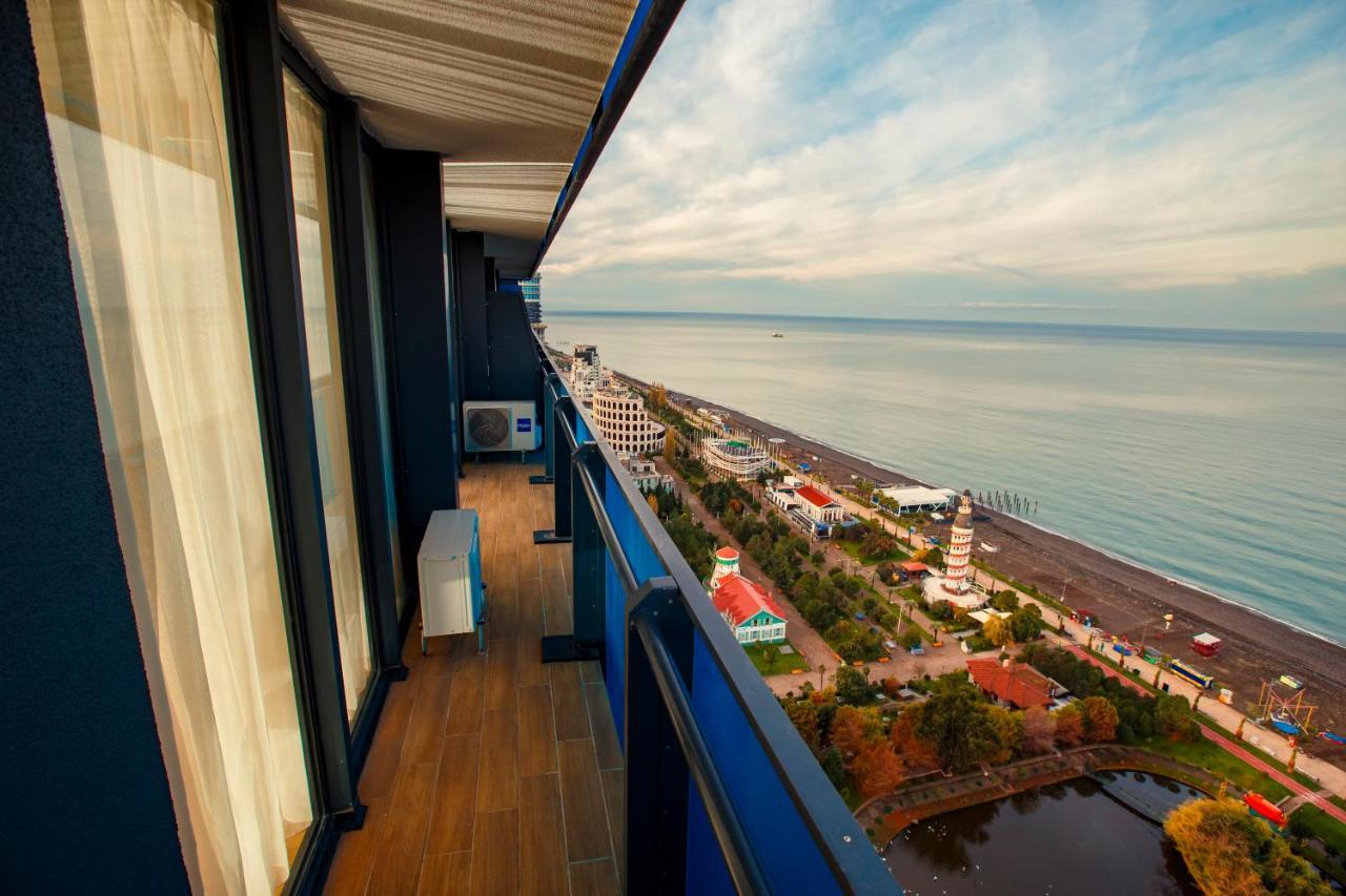Orbi City Luxury Suite บาทูมิ ภายนอก รูปภาพ