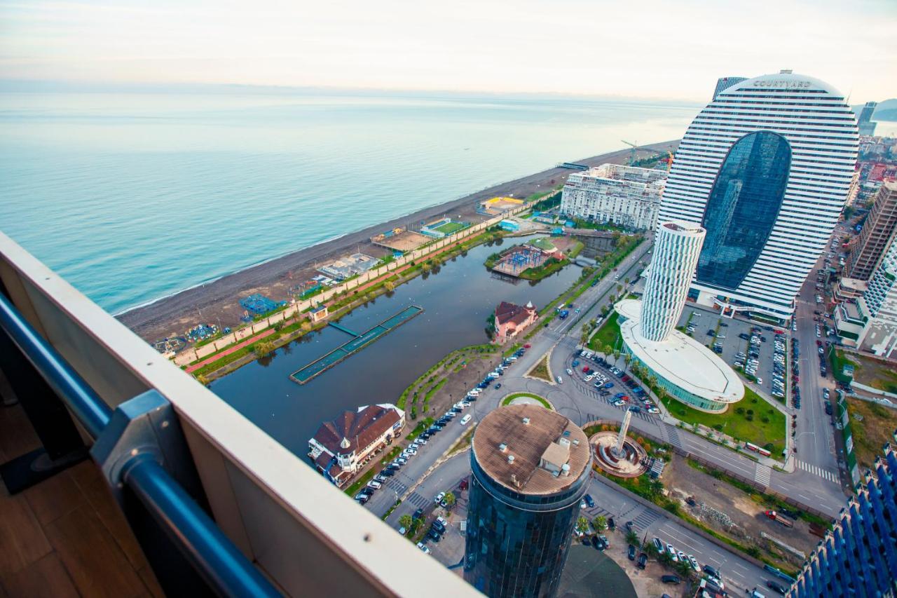 Orbi City Luxury Suite บาทูมิ ภายนอก รูปภาพ
