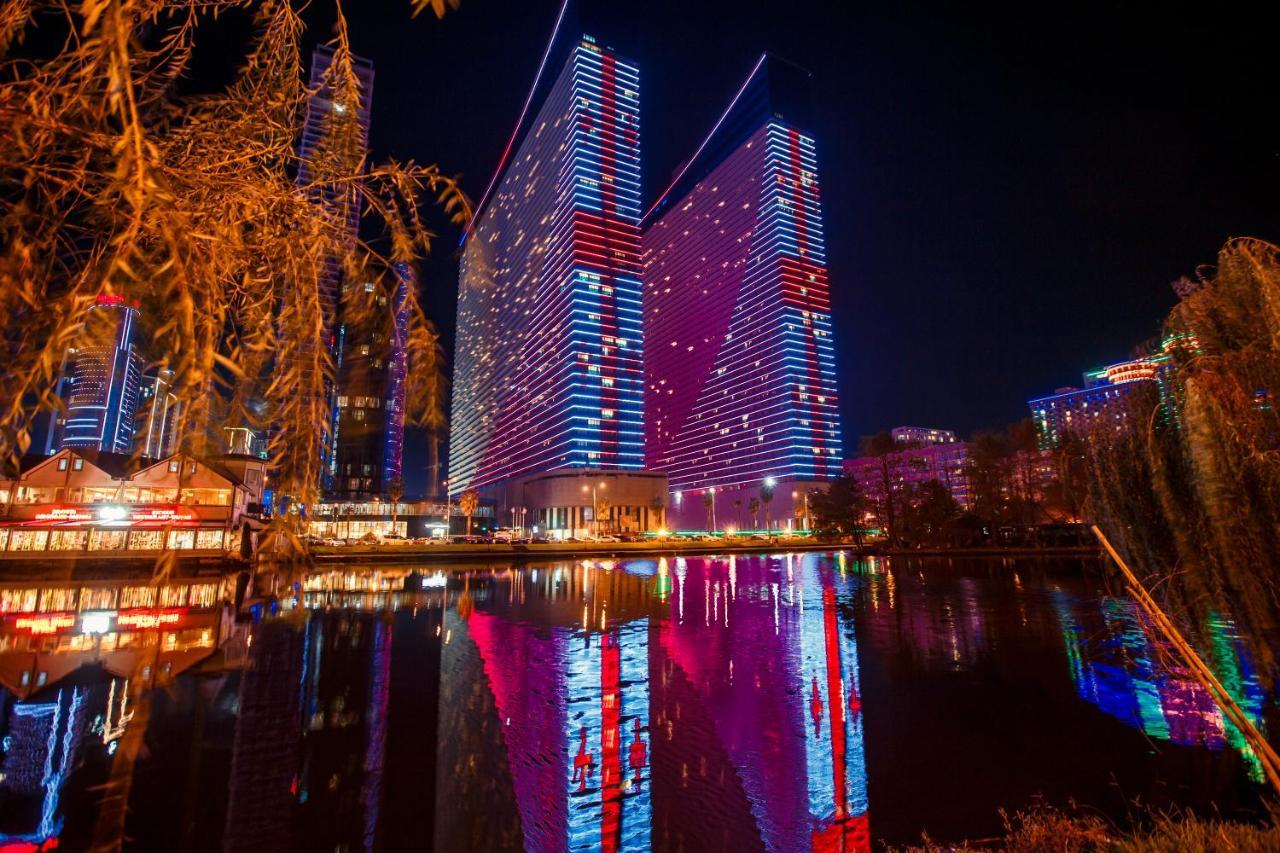 Orbi City Luxury Suite บาทูมิ ภายนอก รูปภาพ