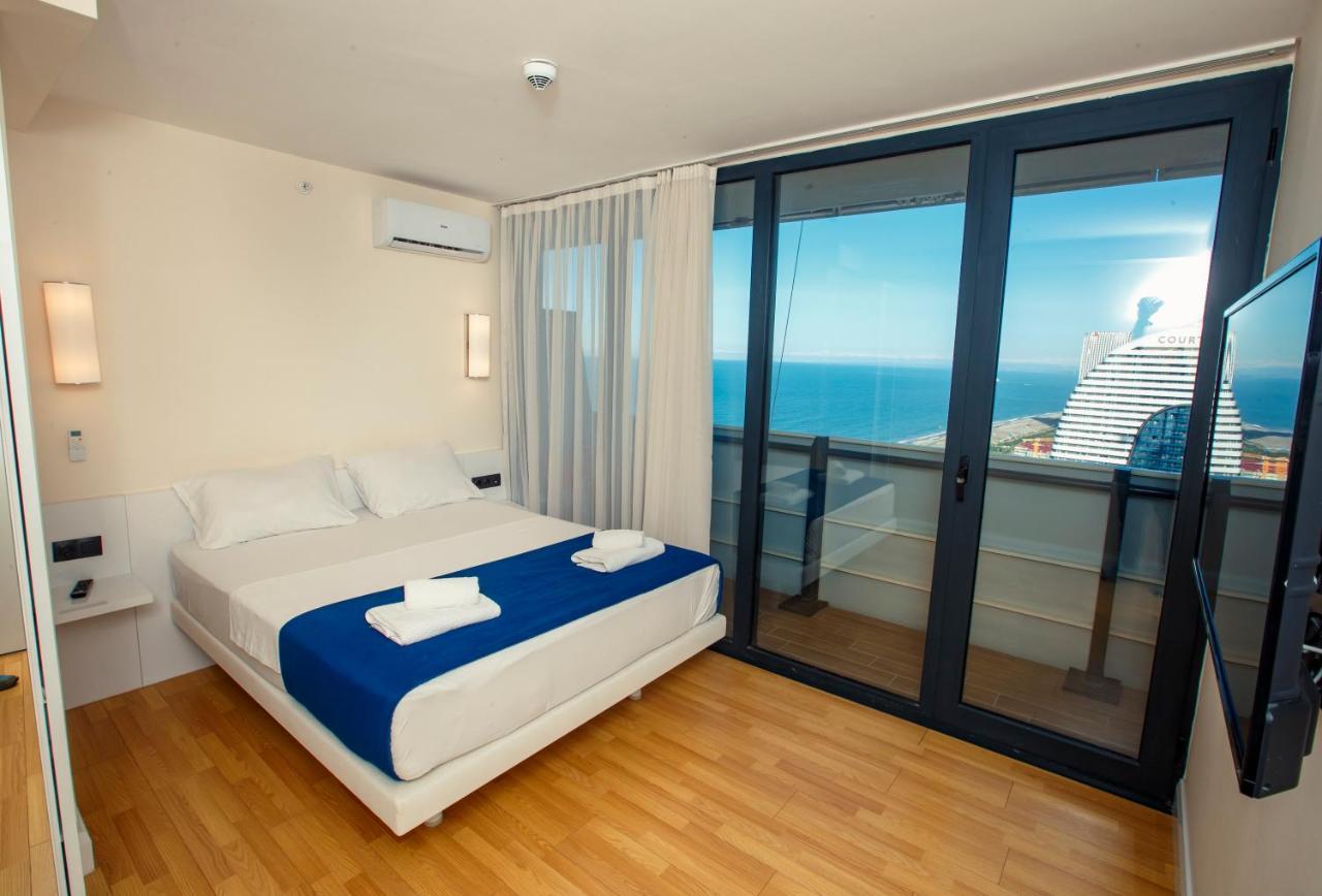 Orbi City Luxury Suite บาทูมิ ภายนอก รูปภาพ