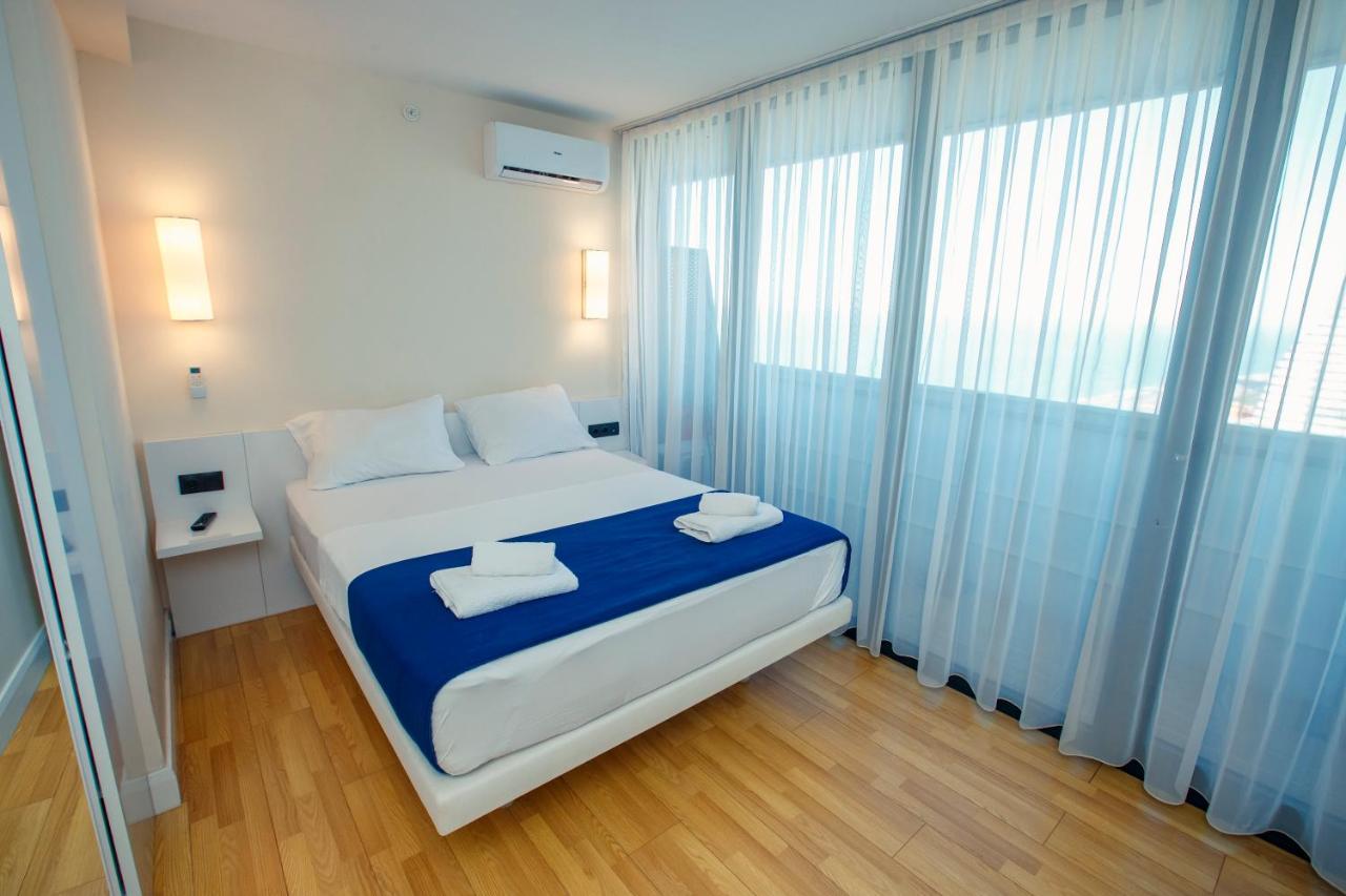 Orbi City Luxury Suite บาทูมิ ภายนอก รูปภาพ